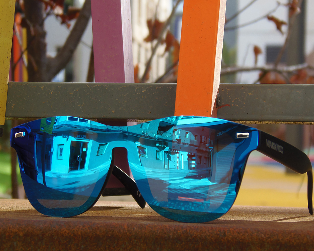 OLYMPUS DIGITAL CAMERA light blue deneb